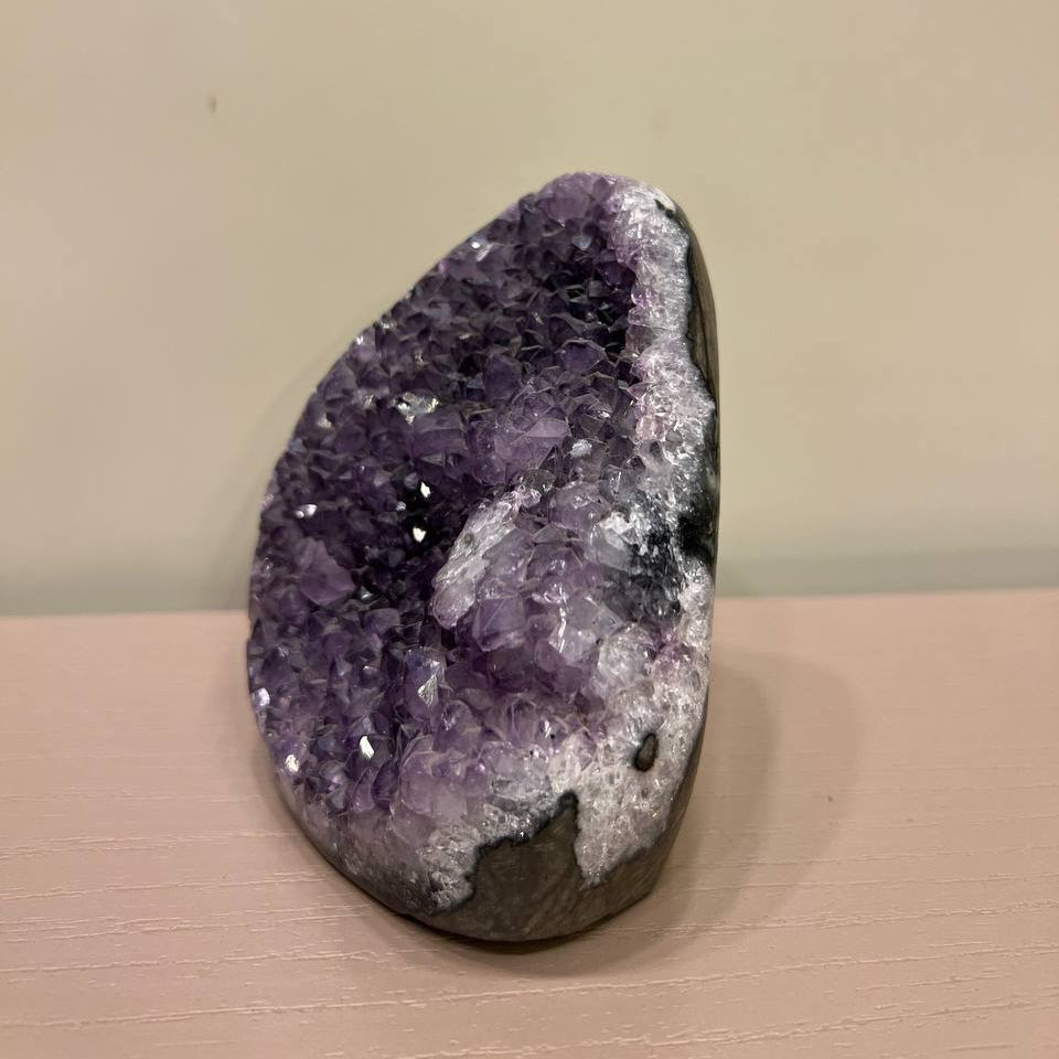 AMETHYST CLUSTER 4