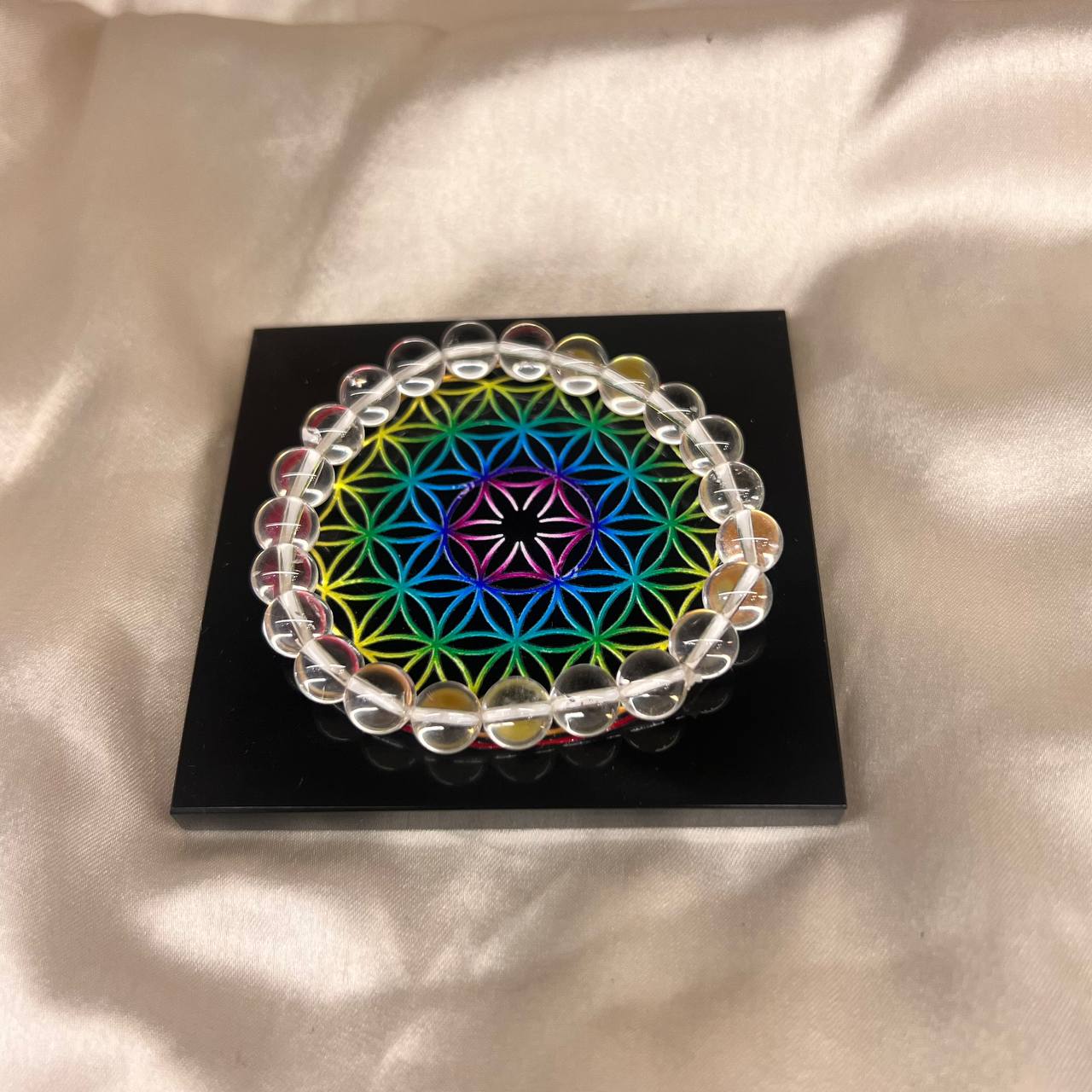 CHAKRA CHARGING PLATE (CLEANSING ENEGY AND RECHARGING CRYSTAL)