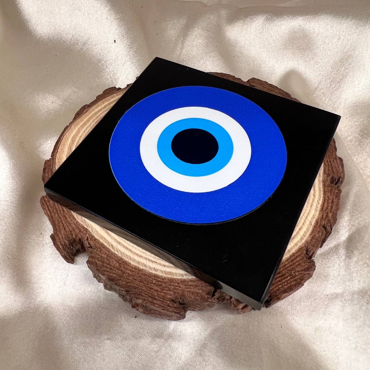 EVIL EYE CHARGING PLATE (CLEANSING ENEGY AND RECHARGING CRYSTAL)