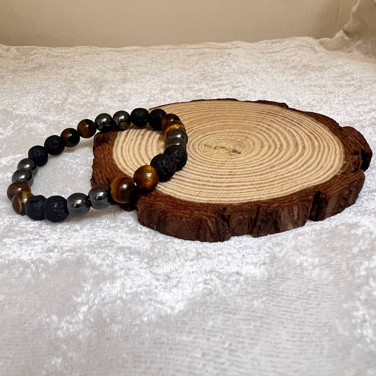 TRIPPLE PROTECTION CRYSTAL BRACELET (INCREASED FOCUSED AND NEGATIVITY)