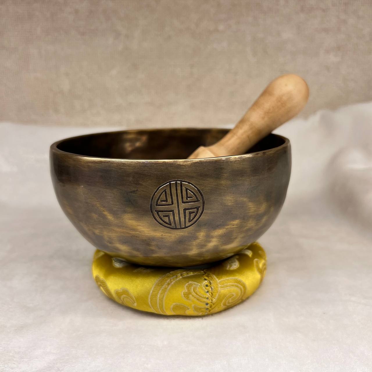 SOUND BOWL FOR CHAKRA ACTIVATION AND HEALING THERAPY