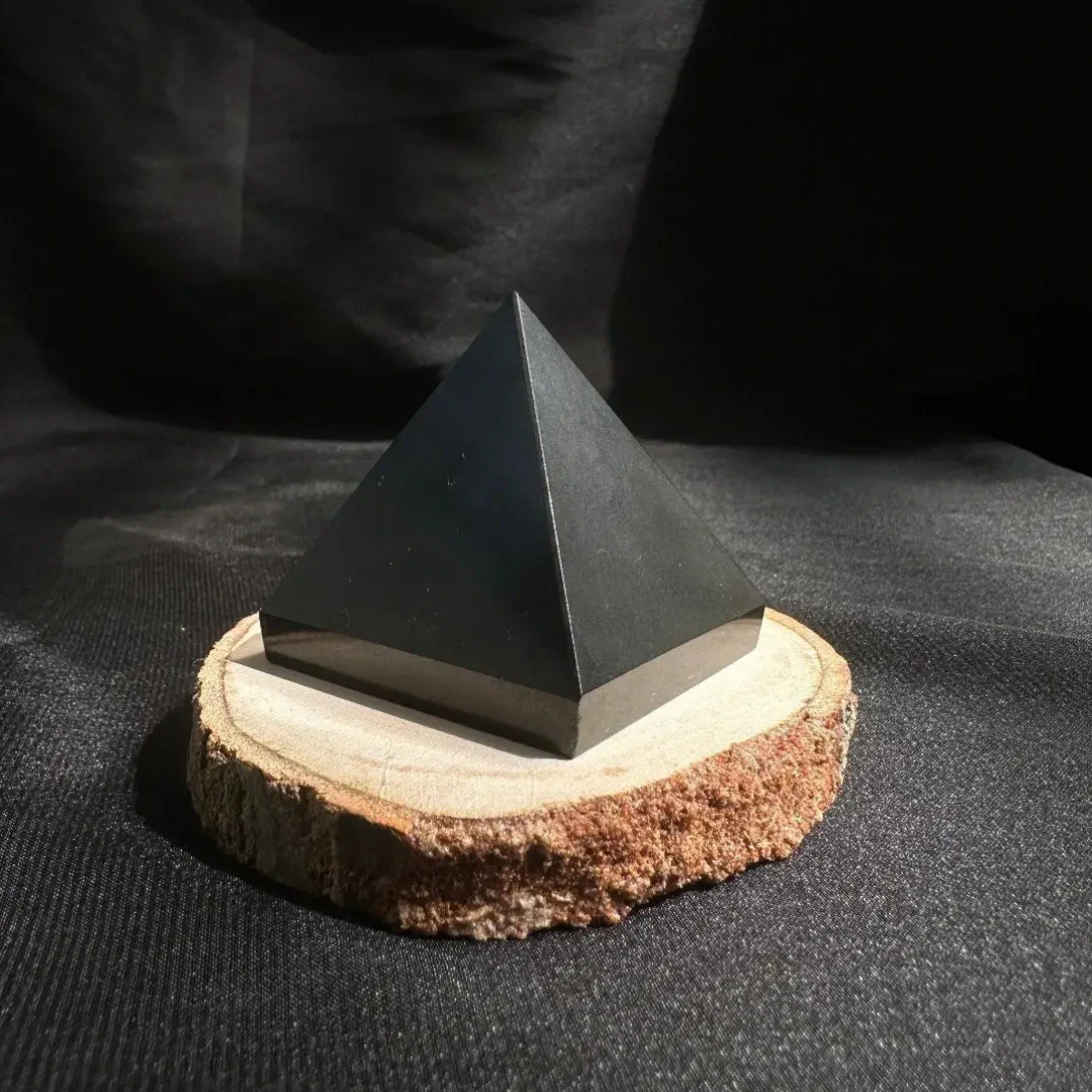 BLACK TOURMALINE CRYSTAL PYRAMID (NEGATIVITY)
