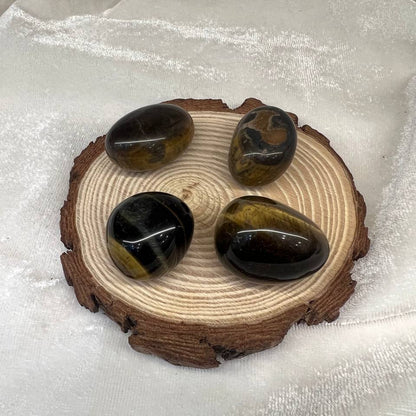 TIGER EYE TUMBLE STONE (PROTECTION AND GROUNDING)