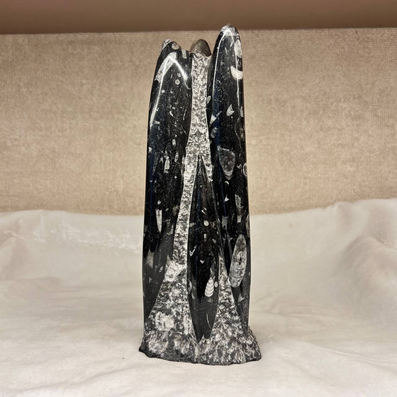 KUBER STONE (ATTRACT PROSPERITY AND ENHANCES BUISNESS FORTUNES)